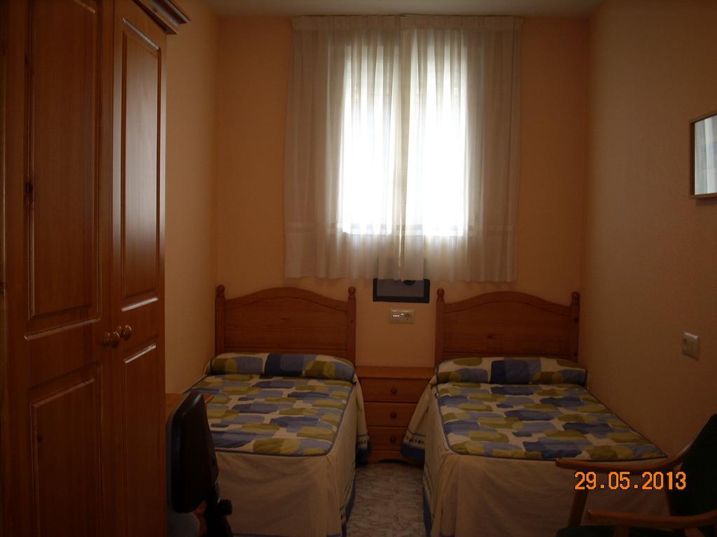 Hostal Vadama Σεγκόβια Δωμάτιο φωτογραφία